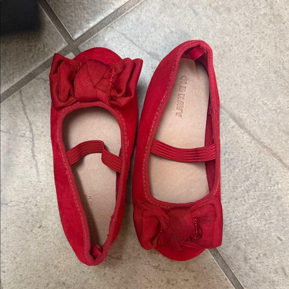 Old Navy Kids Red Slippers with Bow